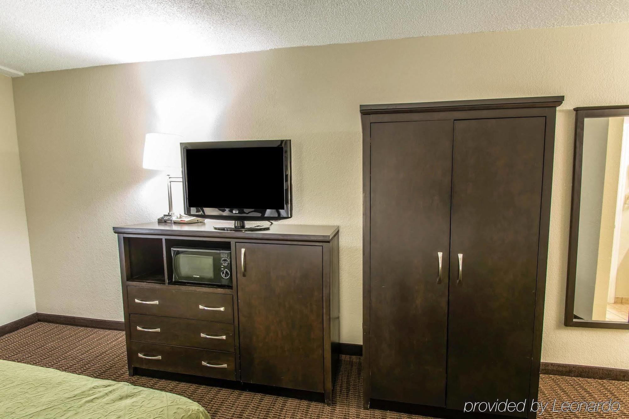Quality Inn Daytona Speedway - I-95 Παραλία Ντειτόνα Εξωτερικό φωτογραφία